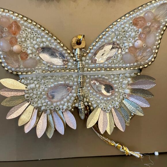 34th & Pine Beaded Butterfly Ornaments Set of 4 Iridescent Pink Holiday Glam NEW - Picture 6 of 13